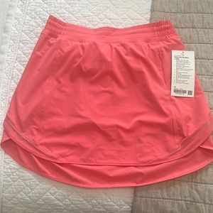 NWT Hotty Hot HR Skirt Long